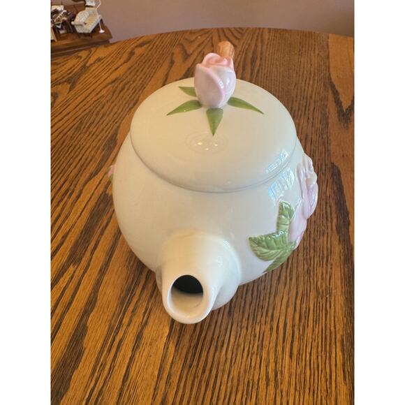 Vintage 80s Teleflora Pink Rose 3D Ceramic Branch Handle Teapot - Picture 2 of 5